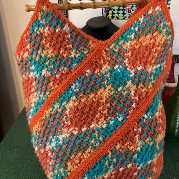 Crochet Bag With Wooden Handle Handcrafted - Picture 4 of 11
